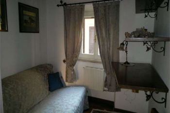 Casa nuova costruzione arredata Roma