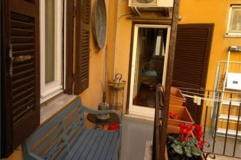 Casa nuova costruzione arredata Roma