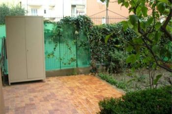 Casa arredata con terrazzo Loano