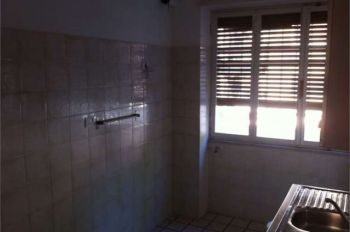 Casa con garage e balcone Roma