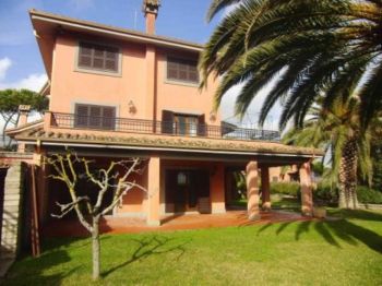 Villa con terrazzo e giardino Cassia, tomba di nerone, roma - Altre fotografie