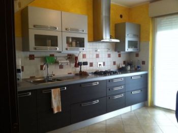 Casa con balcone e garage Pozzo strada - Altre fotografie