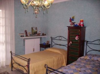 Trilocale arredato con terrazzo Cesate