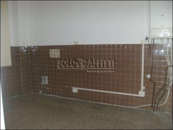 Appartamento da ristrutturare con balcone