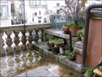 Villa arredata con terrazzo Centro