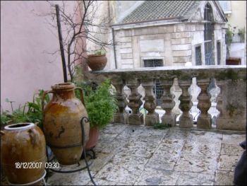 Villa arredata con terrazzo Centro