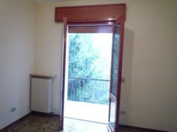 Appartamento con balcone e garage Salsomaggiore Terme - Altre fotografie