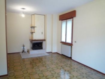 Appartamento con balcone e garage Salsomaggiore Terme - Altre fotografie