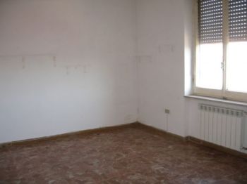 Casa con balcone Zona nord
