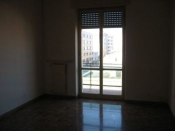 Casa con balcone Zona nord