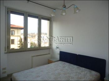 Appartamento arredato con posto auto