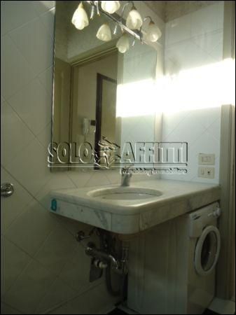 Appartamento arredato con posto auto