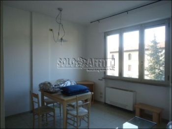 Appartamento arredato con posto auto