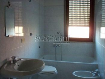 Appartamento con balcone e garage Isolotto e legnaia