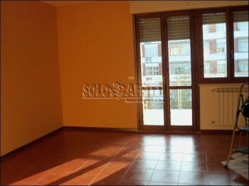 Appartamento con balcone e garage Isolotto e legnaia
