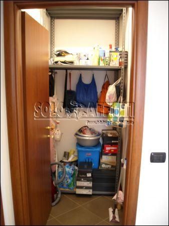 Bilocale arredato con garage Solaro