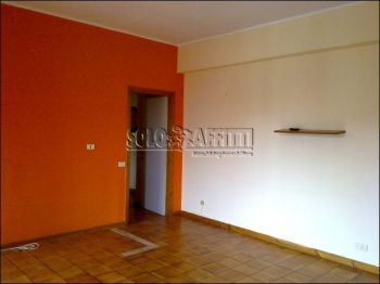 Bilocale con balcone e posto auto Cannizzaro