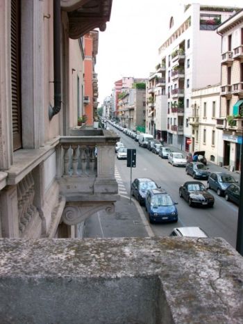 Appartamento con balcone Milano