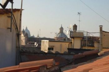 Attico arredato con balcone Centro storico - Altre fotografie