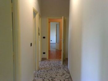 Trilocale con balcone e aria condizionata - Altre fotografie