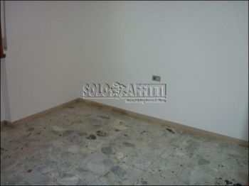Casa con balcone e posto auto Isolotto e legnaia