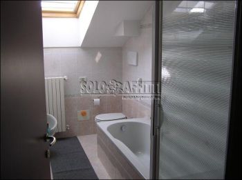 Trilocale arredato con balcone Vittuone