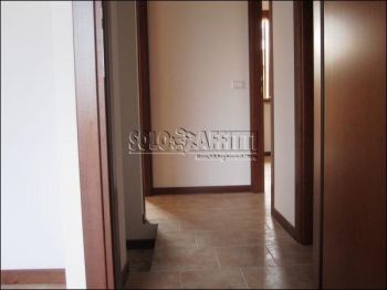 Villa con garage e balcone Pozzolengo