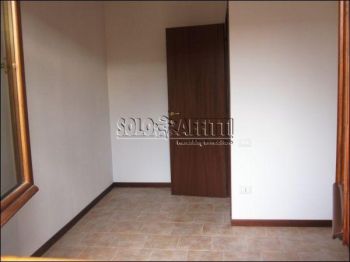 Villa con garage e balcone Pozzolengo