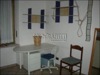 Appartamento arredato con posto auto