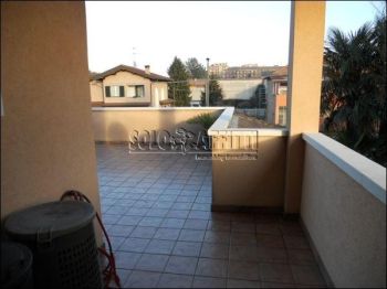 Appartamento arredato con terrazzo Palazzolo