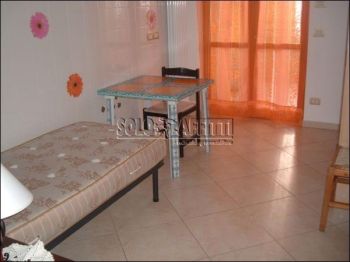 Casa arredata con balcone Agna