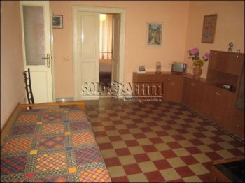 Appartamento arredato con posto auto