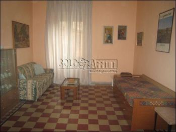 Appartamento arredato con posto auto