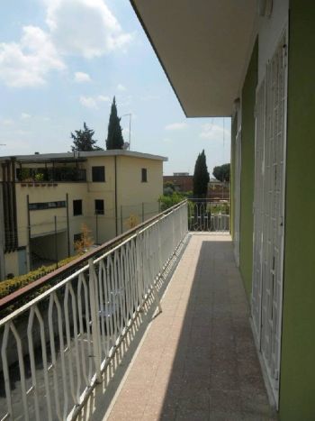 Casa arredata con balcone Borghesiana, finocchio, tor bella monaca, torre angela - Altre fotografie