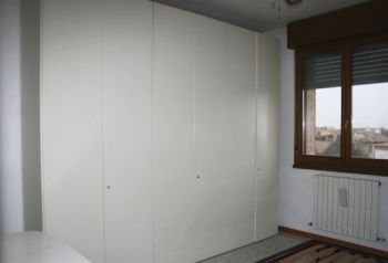 Trilocale arredato con balcone Galliera