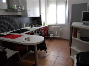 Casa arredata con balcone Paderno