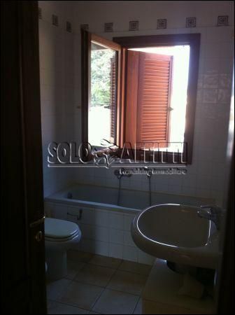 Villa a schiera con balcone Via vittorio veneto