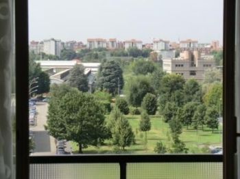 Appartamento arredato con balcone Corsico