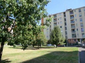 Appartamento arredato con balcone Corsico