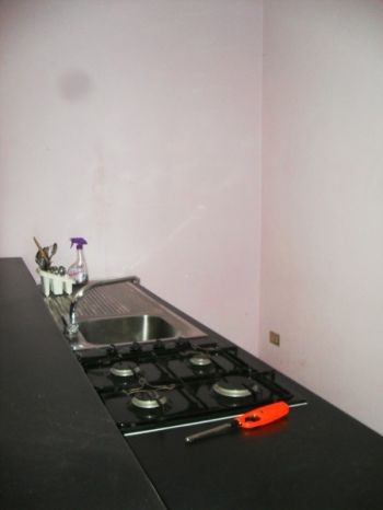 Bilocale arredato con terrazzo Centro