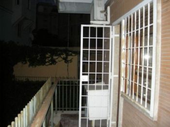Bilocale con balcone e aria condizionata - Altre fotografie