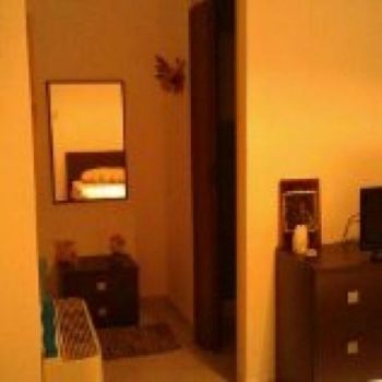 Bilocale arredato con balcone Pomezia - Altre fotografie