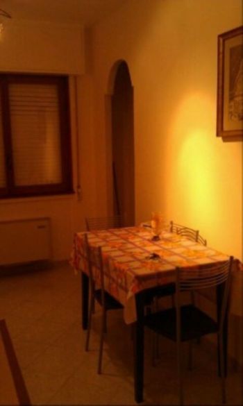Bilocale arredato con balcone Pomezia - Altre fotografie