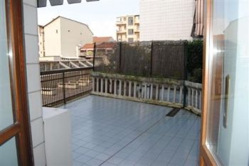 Casa con terrazzo e garage Crocetta - Altre fotografie