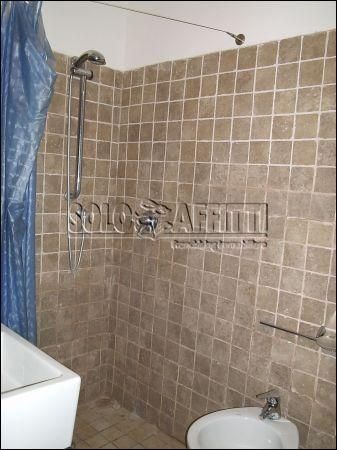 Appartamento arredato Cassia, tomba di nerone, roma