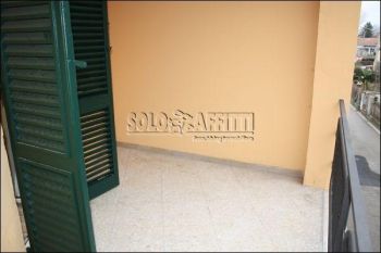 Monolocale arredato con terrazzo Velino / marmore
