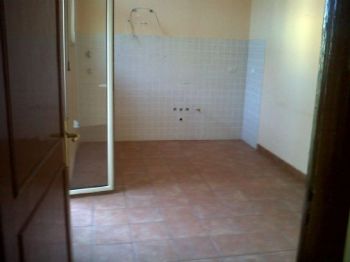 Casa con balcone Caltanissetta