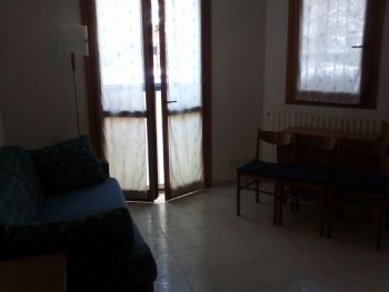 Appartamento arredato con balcone Novate Milanese
