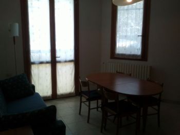 Appartamento arredato con balcone Novate Milanese