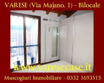 Bilocale arredato con terrazzo Varese - Altre fotografie